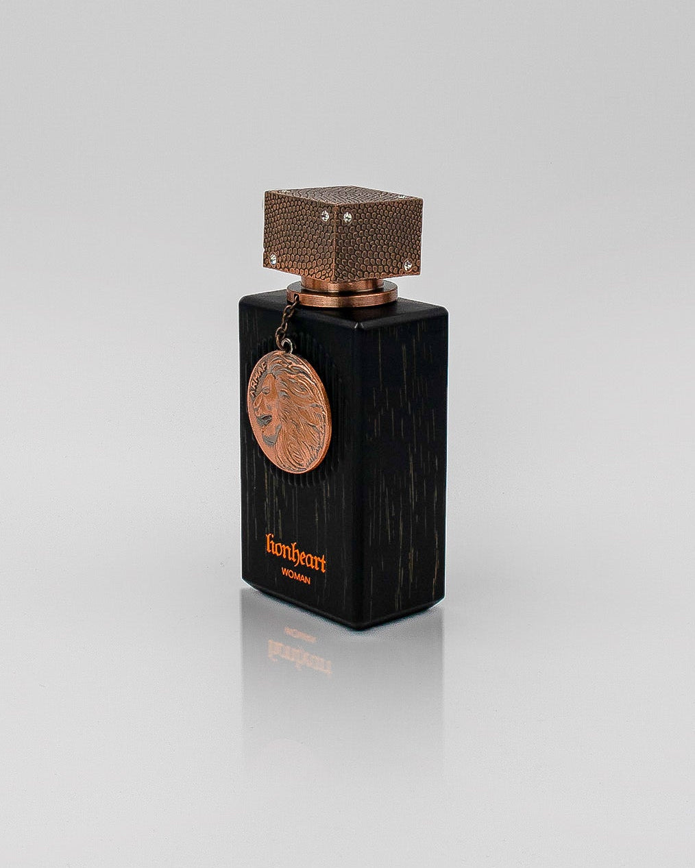 Club De Nuit Lionheart Men 100 ml Cofre